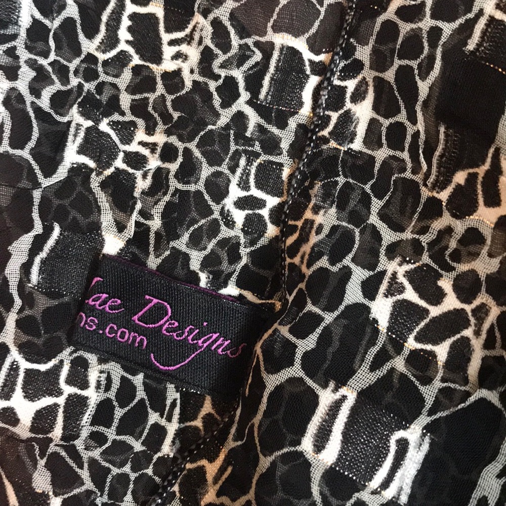Sheer scarf - Picture 9 of 10
